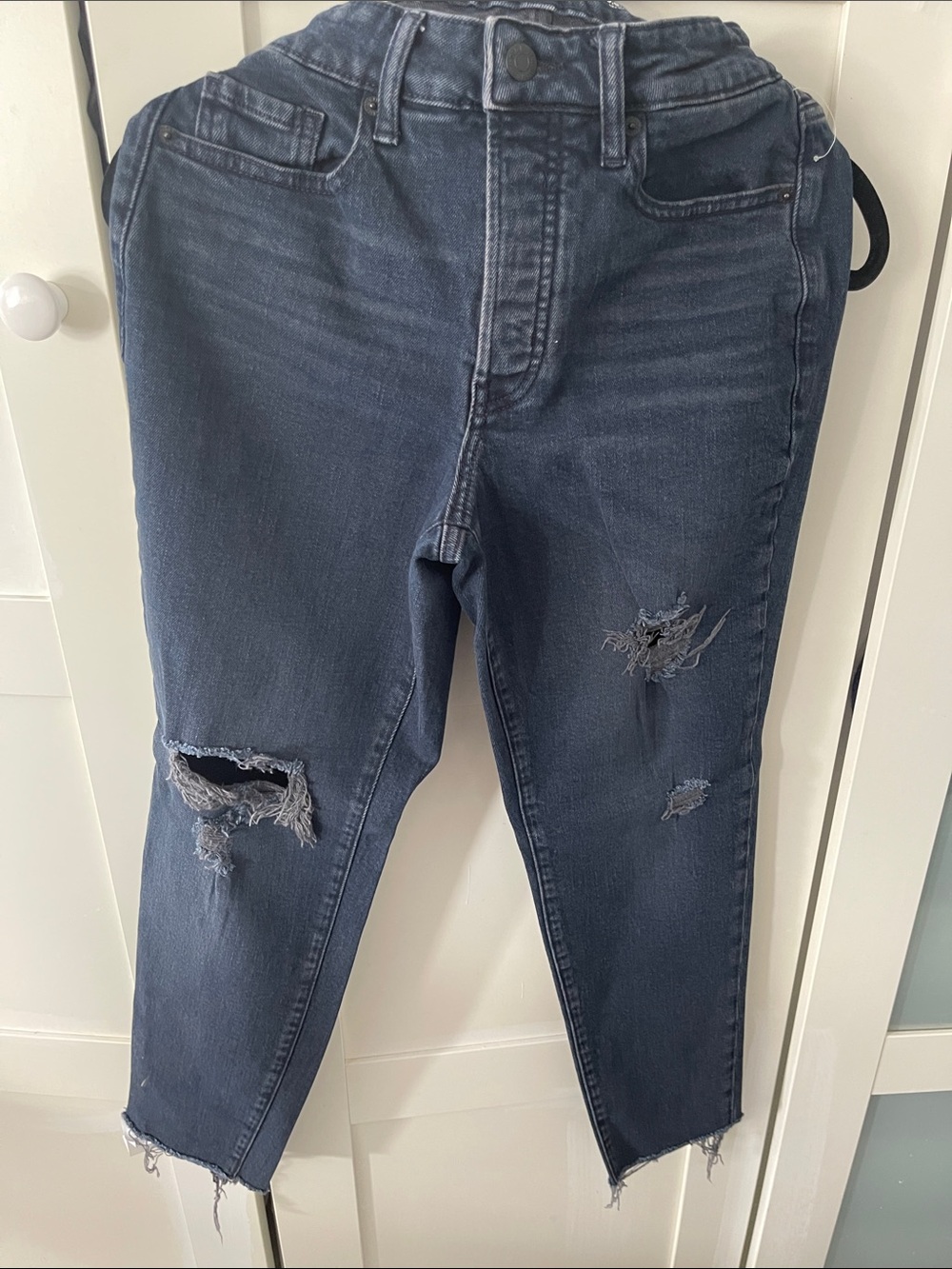 Old Navy Dark Blue Distressed Cropped Jeans